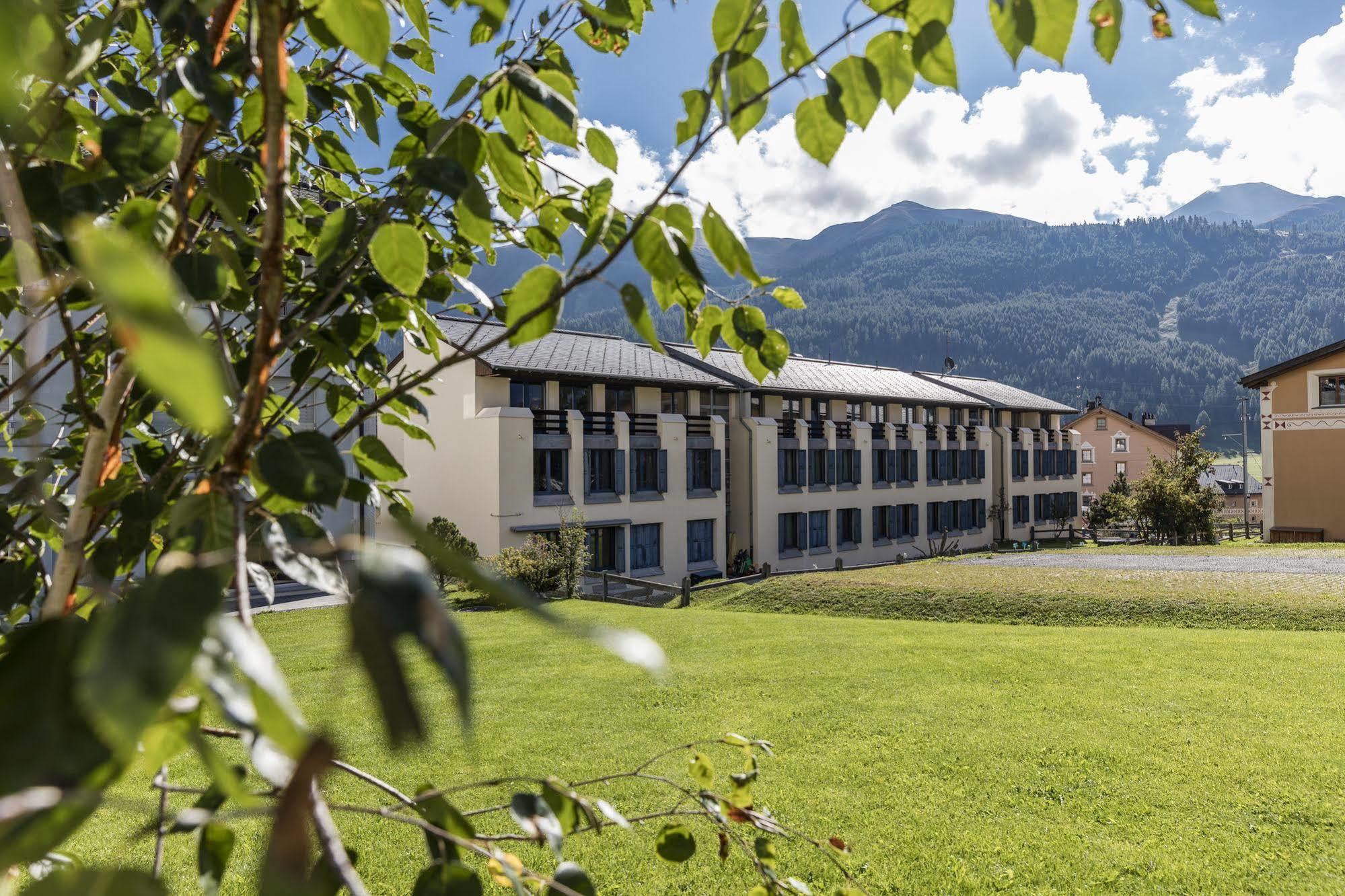 Gaestehaus Convict Zuoz Exteriör bild