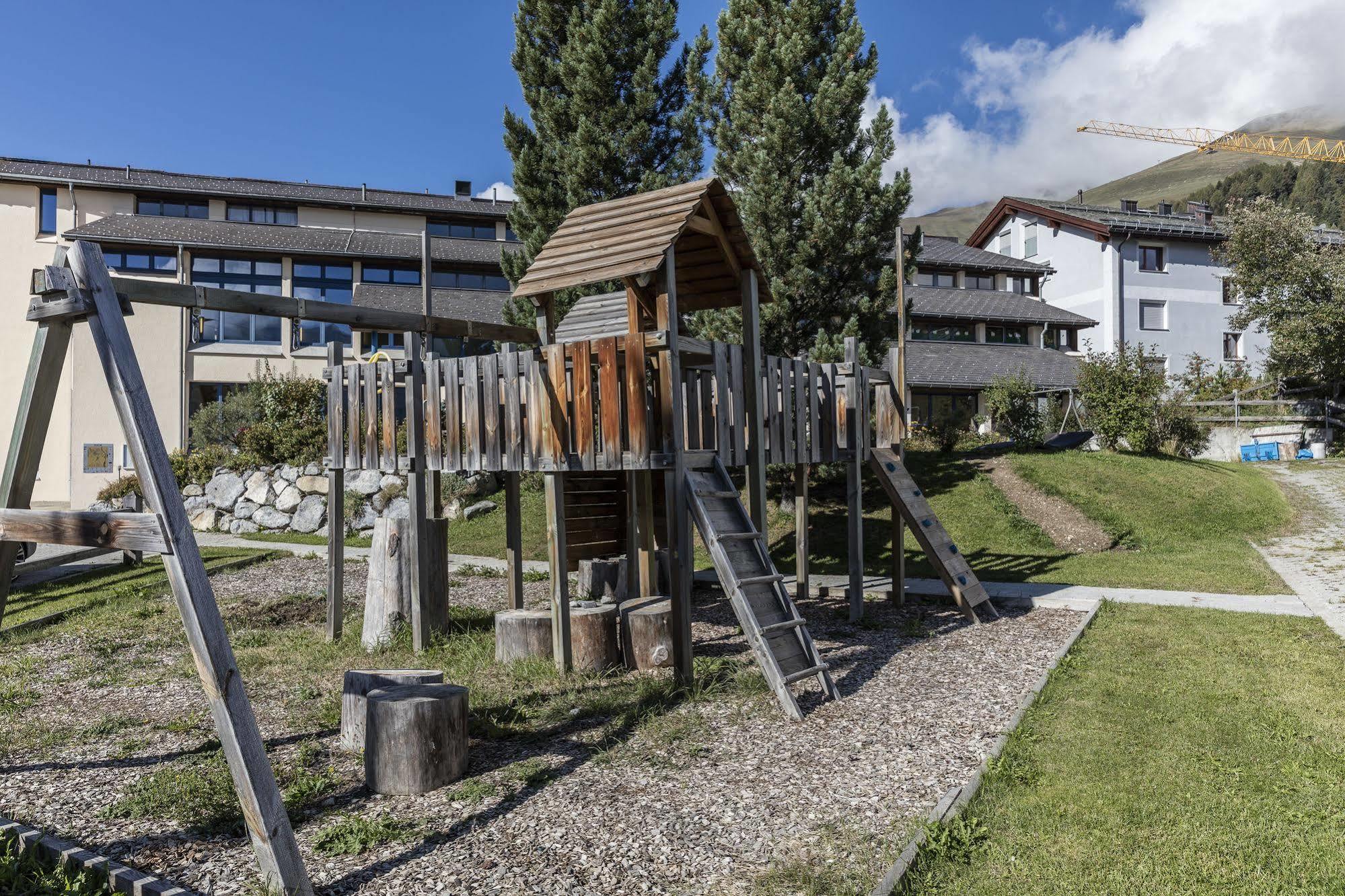 Gaestehaus Convict Zuoz Exteriör bild